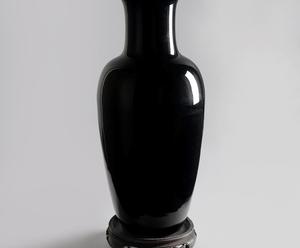 Black Vase 