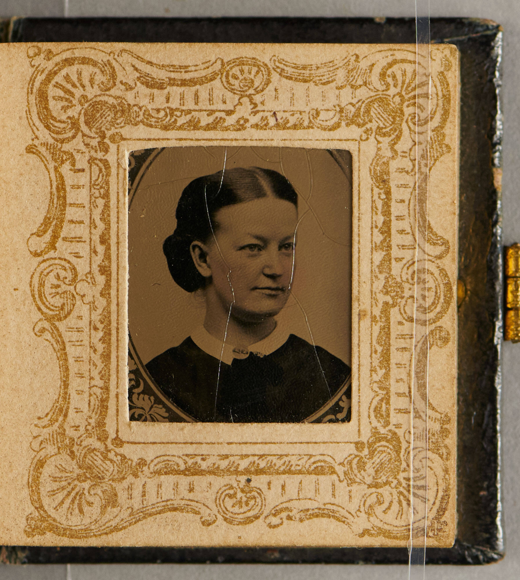 Portrait Album of Gem Photographs | Isabella Stewart Gardner Museum
