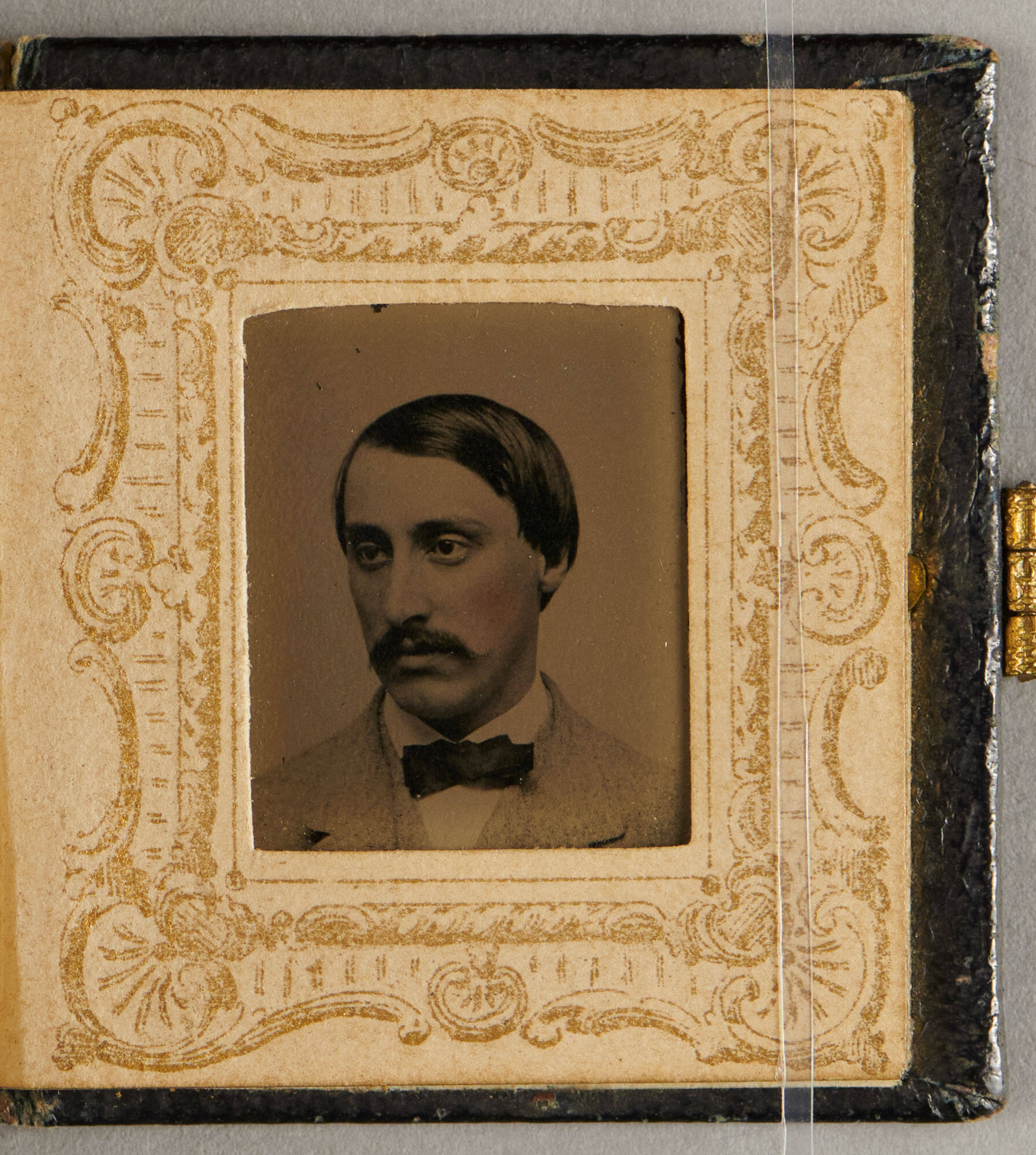 Portrait Album of Gem Photographs | Isabella Stewart Gardner Museum