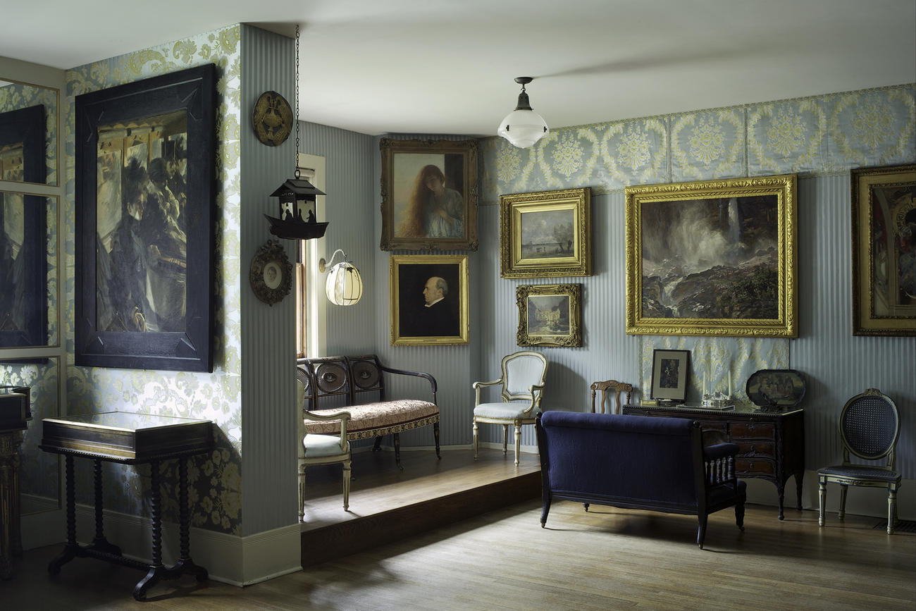Blue room gallery rooms