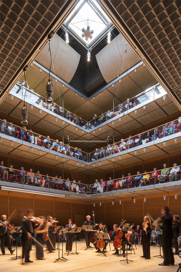 Musicians performing in the Isabella Stewart Gardner Museum's Calderwood Hall