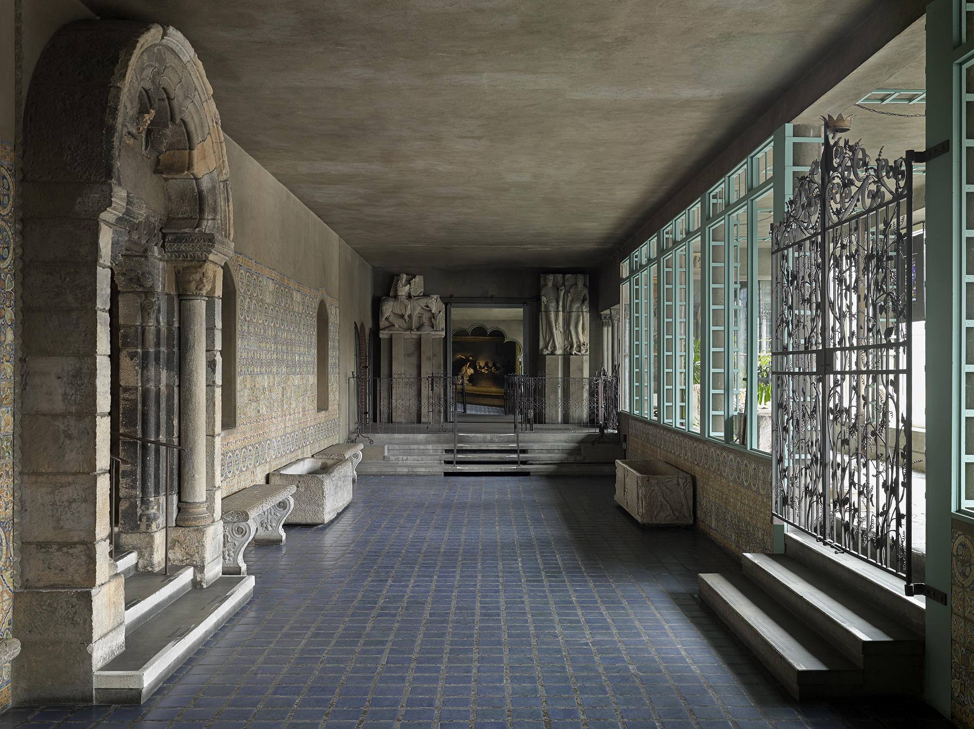 Another view of the Spanish Cloister at the Isabella Stewart Gardner Museum.