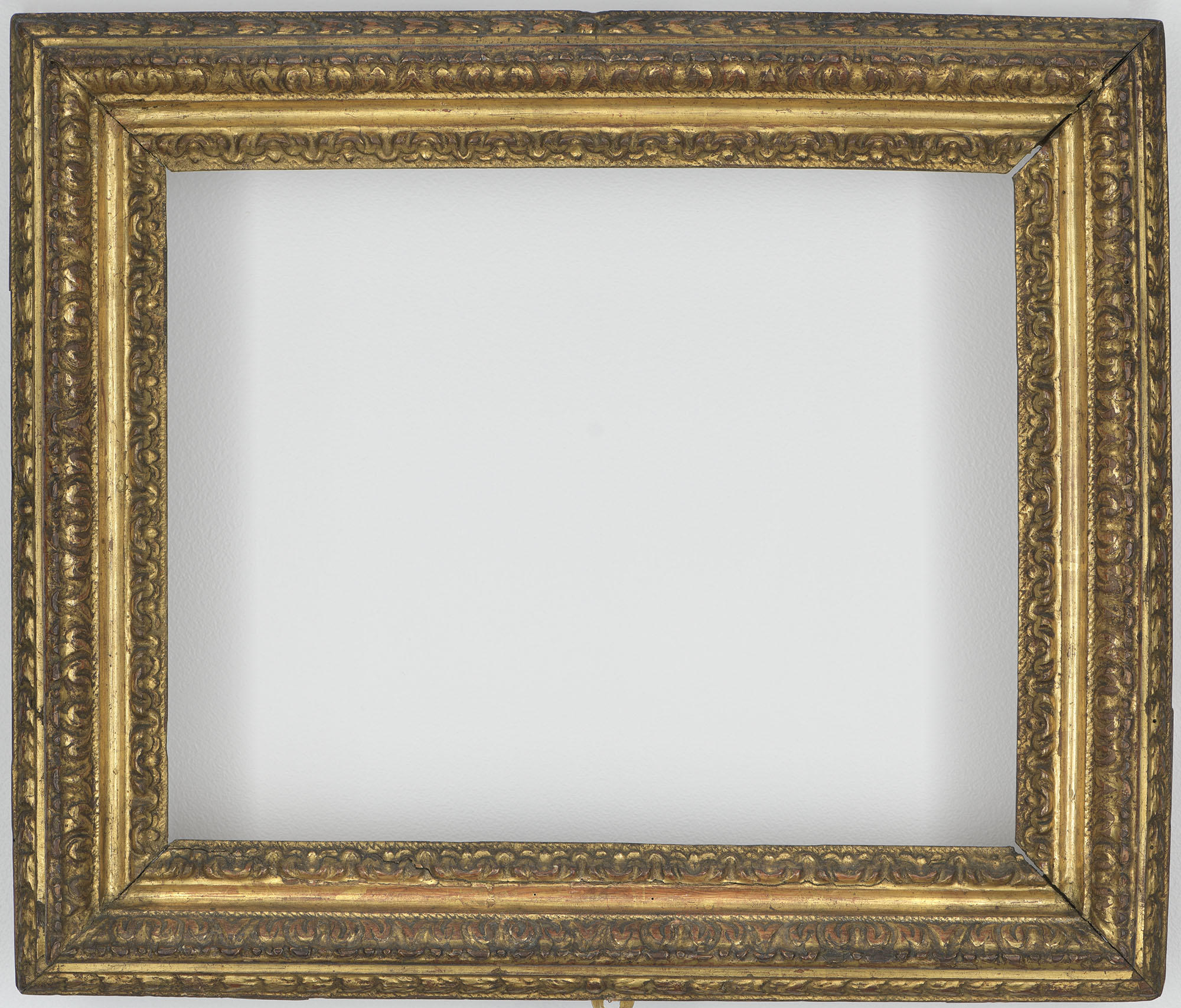 An empty gold frame.