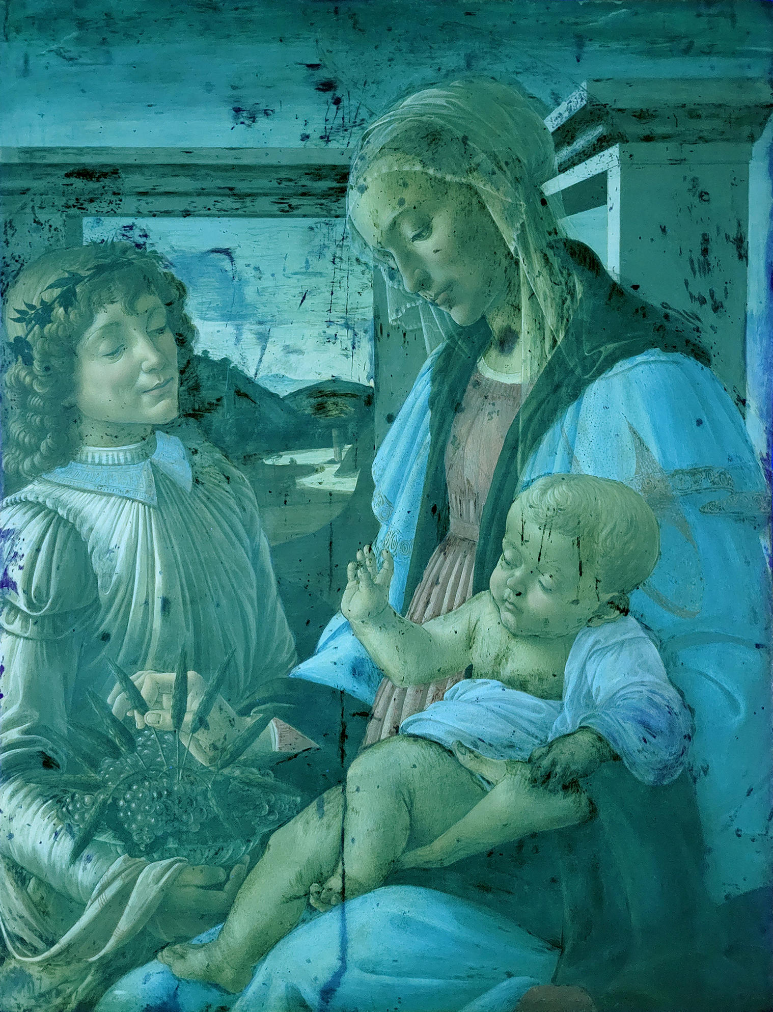 Botticelli’s painting Virgin and Child with an Angel with a blue fluorescence showing dark marks of old varnish and restorations.