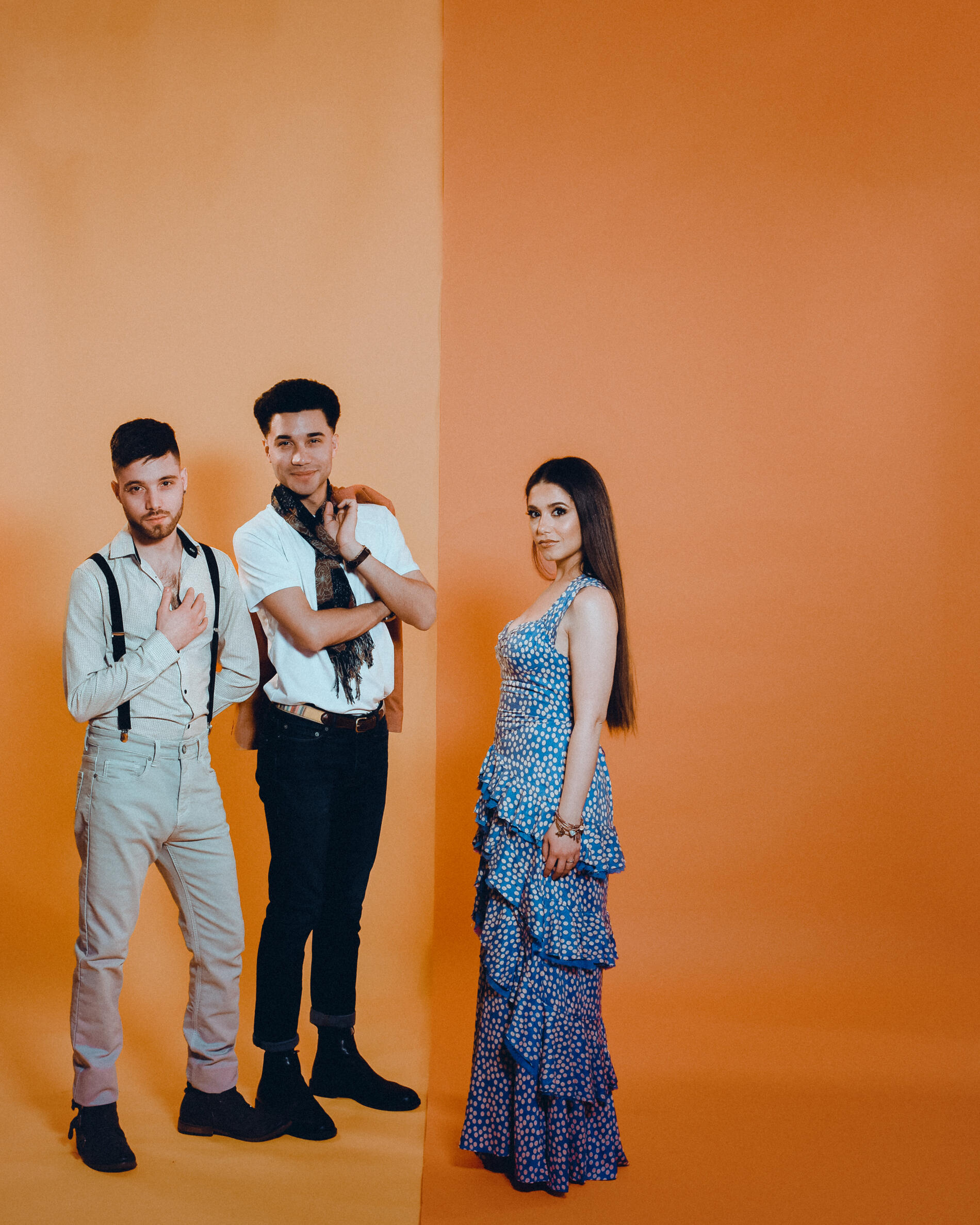 Kantika is a boundary-crossing musical project that bridges centuries, languages, and traditions. 