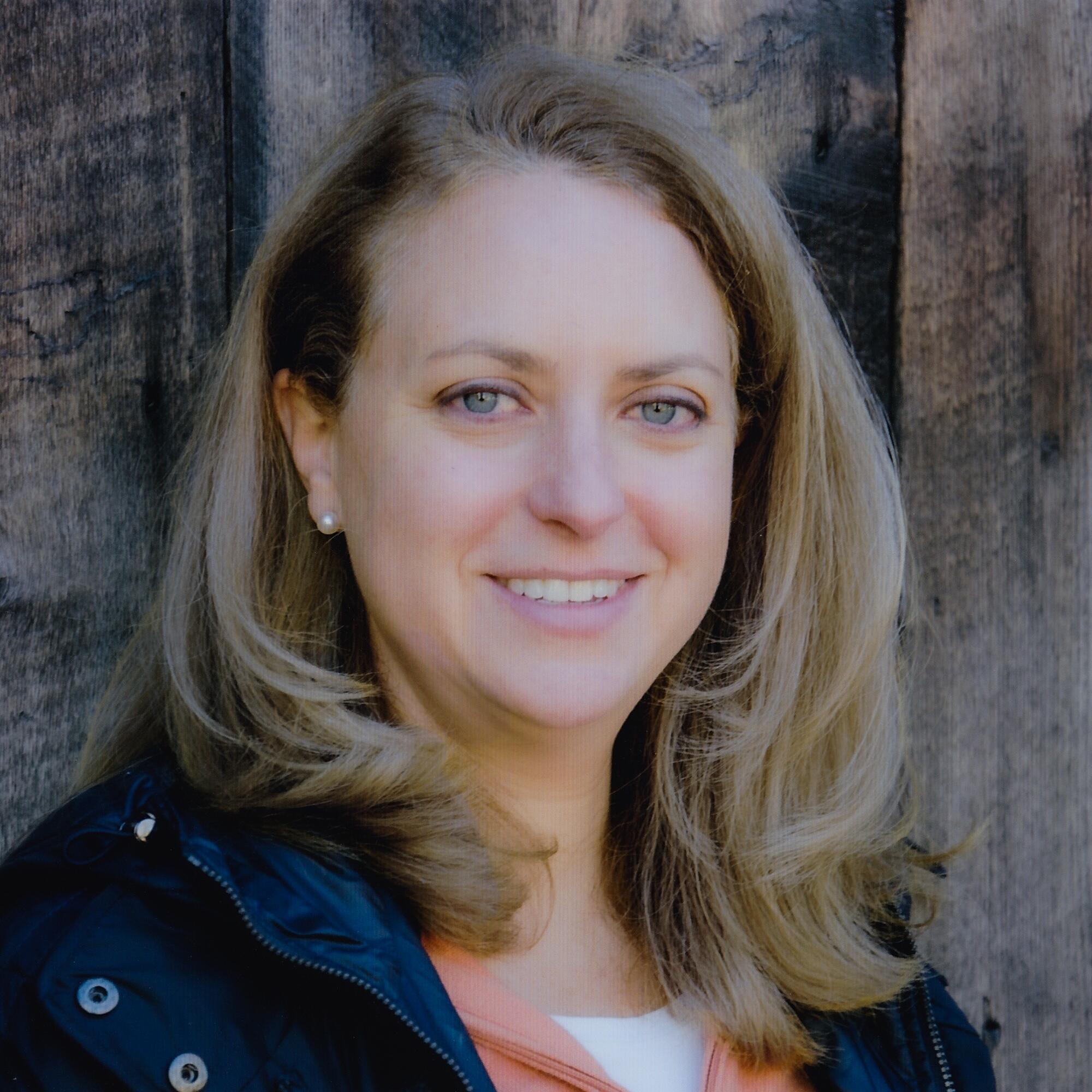 Becky Behar headshot
