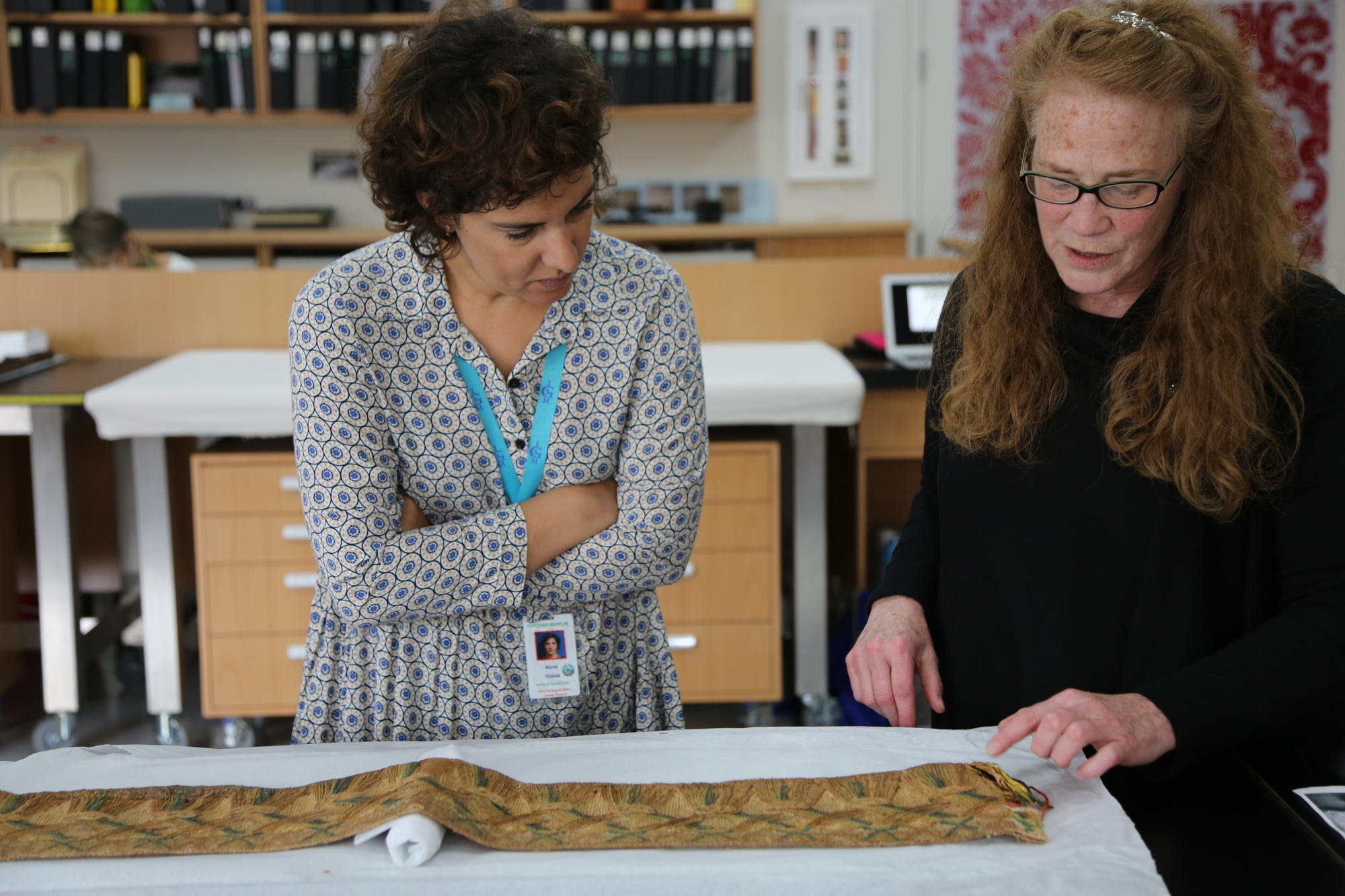 Nevet Yitzhak working in Archives with Tess Fredette.