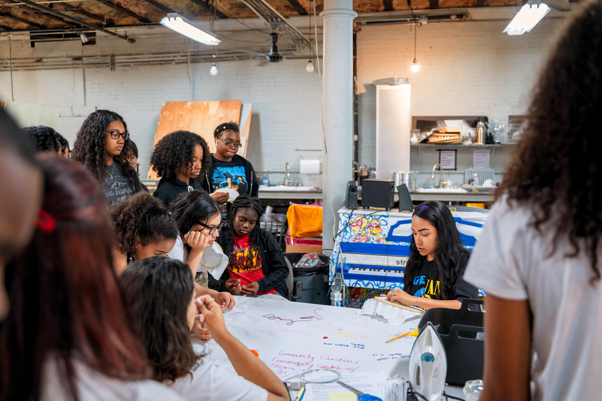 Nathalia JMag leads the second Map This workshop with Urbano Project, July 2019.